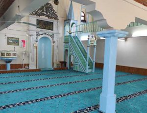 Saflı Cami Halısı Ürün İncele